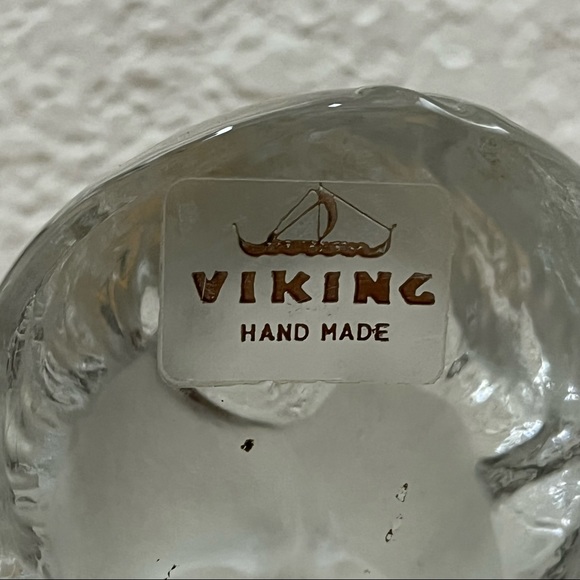 Vintage VIKING Clear Satin Glass Praying Boy and Girl Figurine - Picture 13 of 13